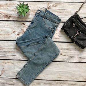 SOLD🌹NWT Free People Skinny Denim🌹